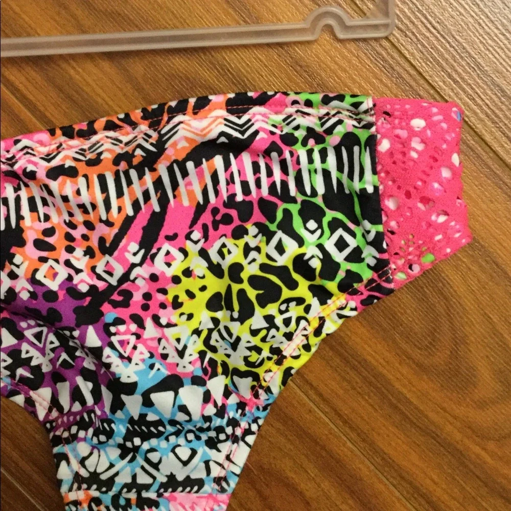 NWT Crochet Colorful Ruffle 2pc Penny Mack